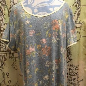 Lularoe Classic T T-shirt 3xl